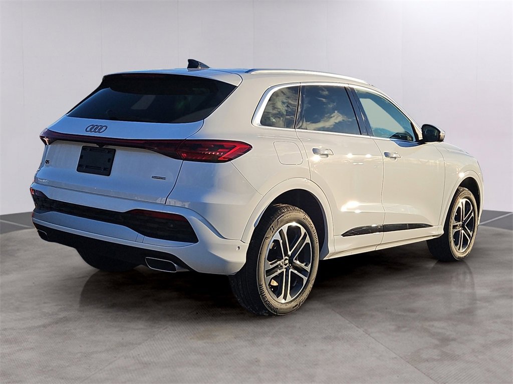 New 2025 Audi Q5 Premium image 3