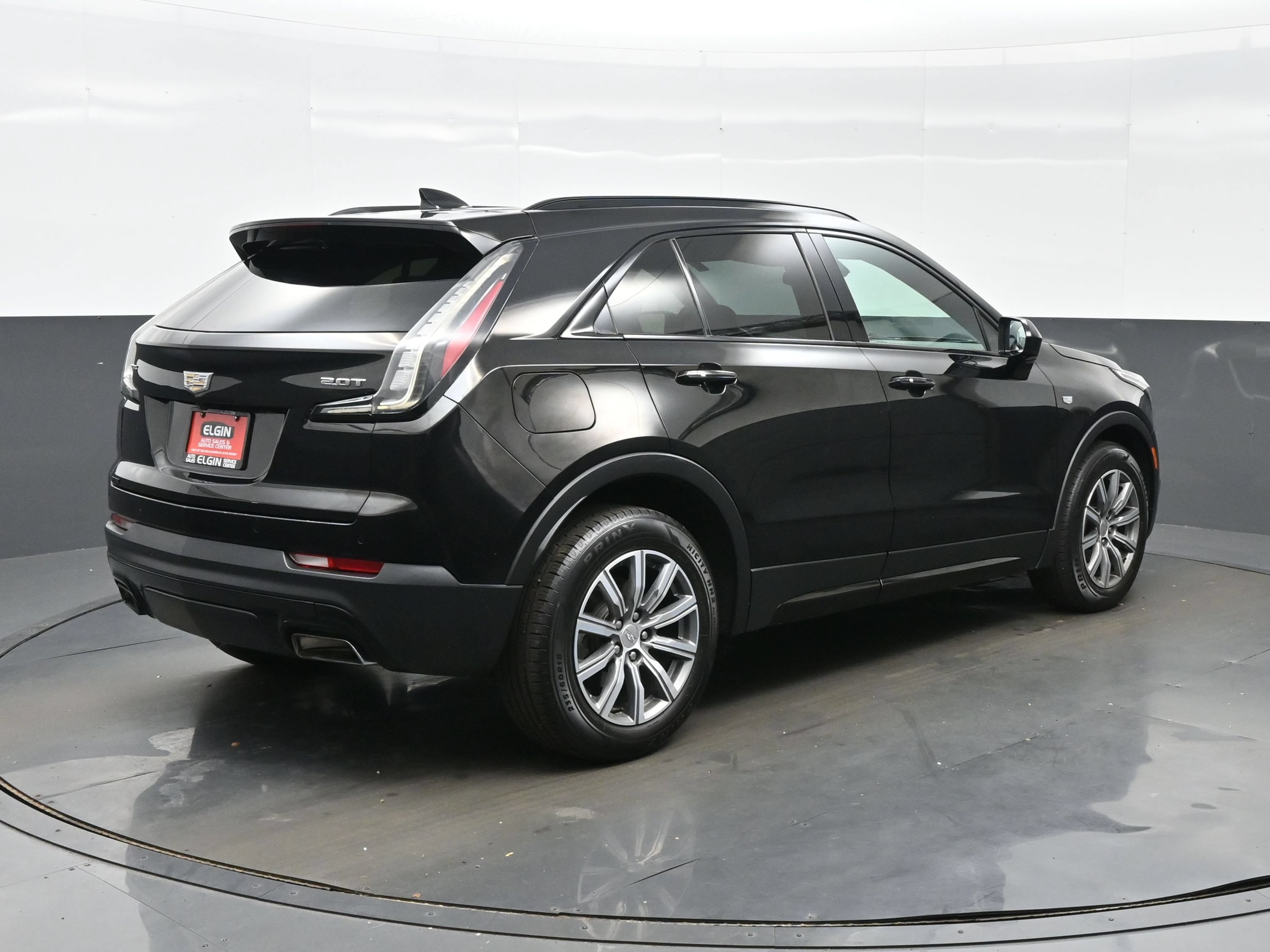 Used 2019 Cadillac XT4 Sport w/ Driver Awareness Package FWD image 6