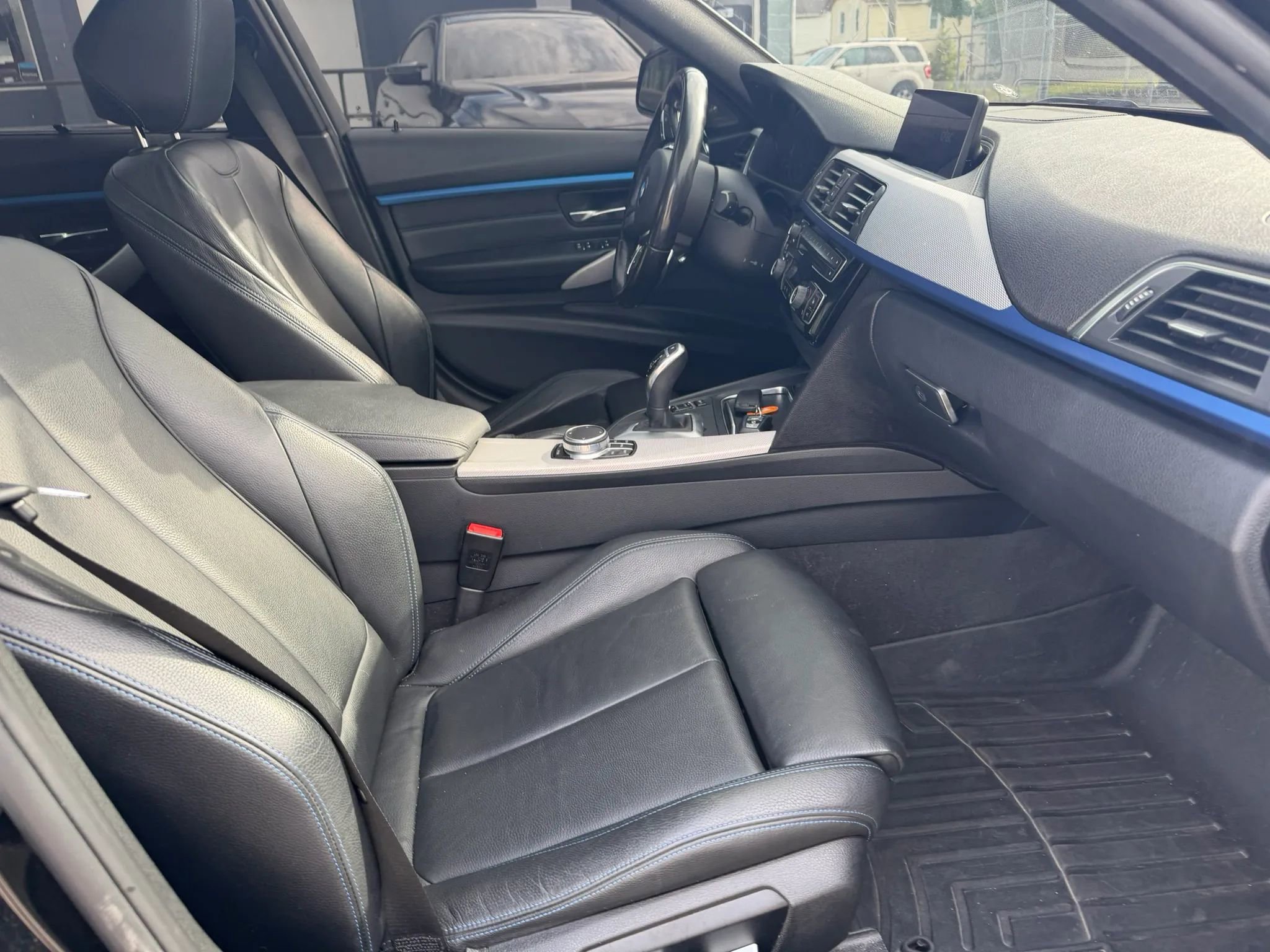 Used 2018 BMW 340i xDrive Sedan AWD/4WD image 15