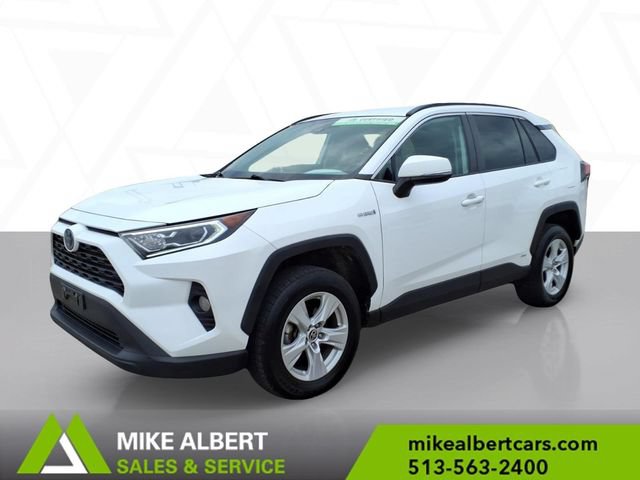 Used 2021 Toyota RAV4 XLE AWD/4WD image 3