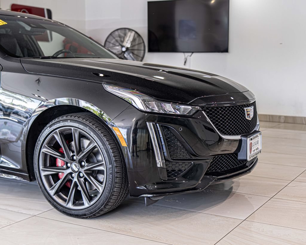 Used 2023 Cadillac CT5 Sport AWD/4WD image 3