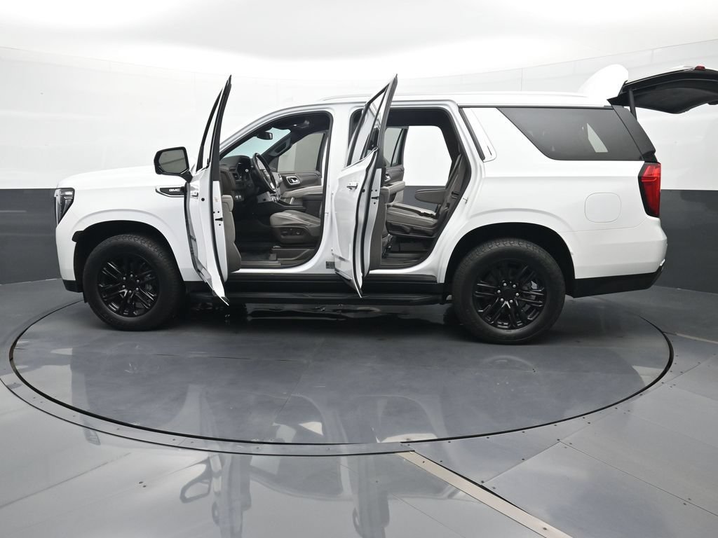 Used 2023 GMC Yukon SLT w/ SLT Luxury Package RWD image 29