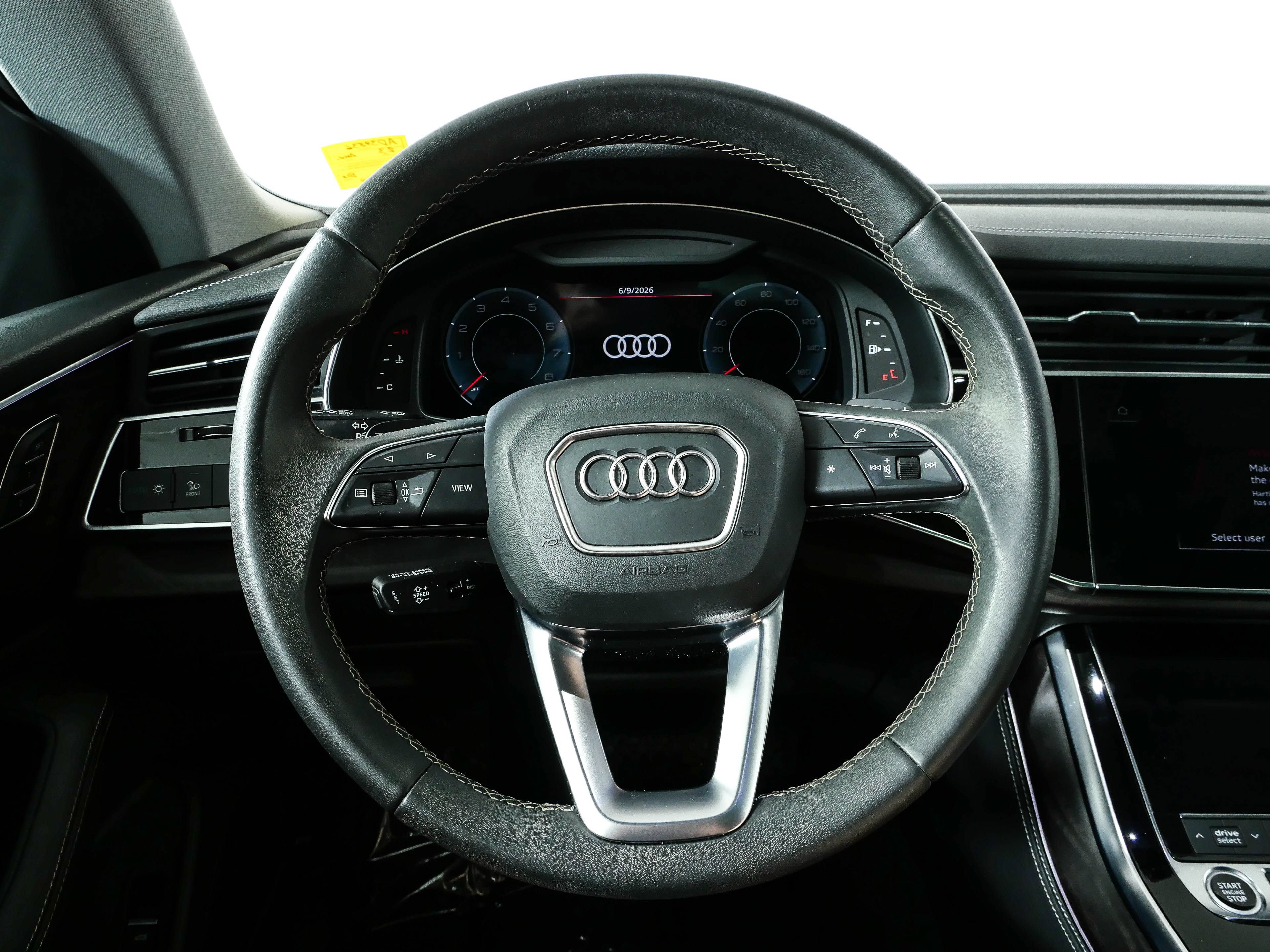 Used 2023 Audi Q8 Premium Plus w/ Premium Plus Package AWD/4WD image 10