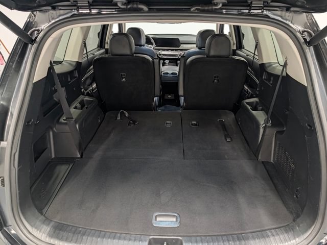 Used 2024 Kia Telluride EX w/ EX Captain's Chair Package FWD image 31