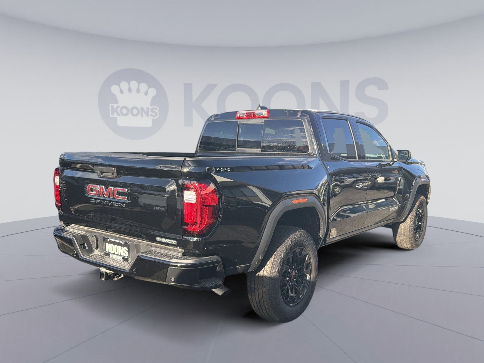 New 2026 GMC Canyon Elevation w/ Convenience Package image 7
