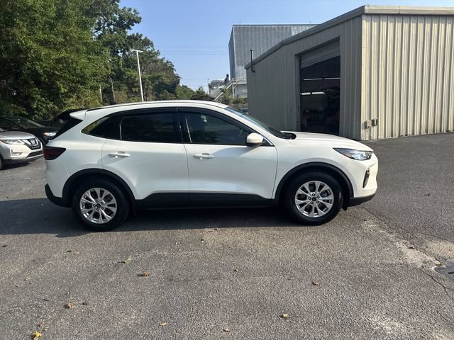 Used 2023 Ford Escape Active w/ Tech Pack #2 FWD image 4