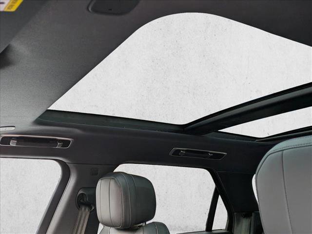 Certified 2025 Land Rover Range Rover Sport SE image 16
