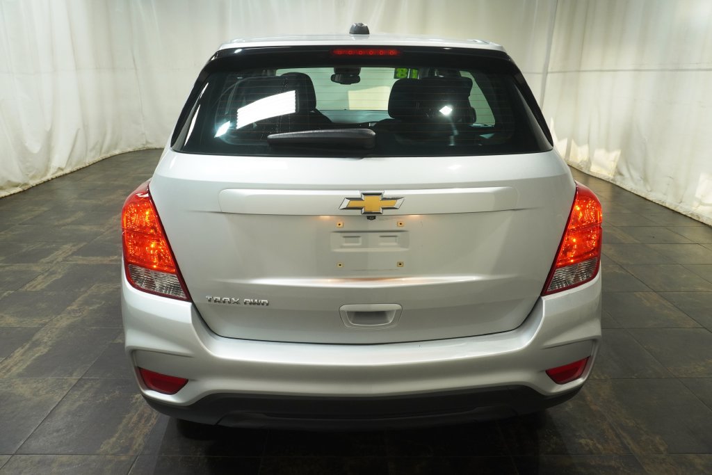 Used 2018 Chevrolet Trax LS AWD/4WD image 5