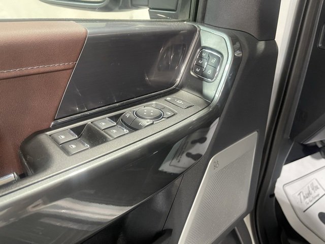 Used 2022 Ford F150 Lariat image 10