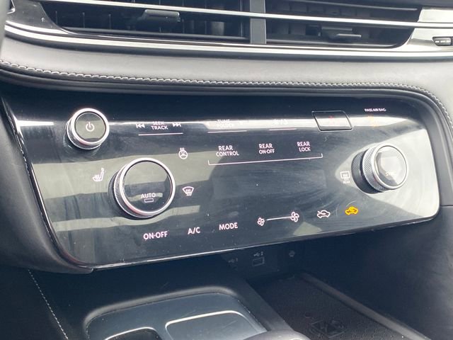 Used 2024 INFINITI QX60 Luxe AWD/4WD image 11