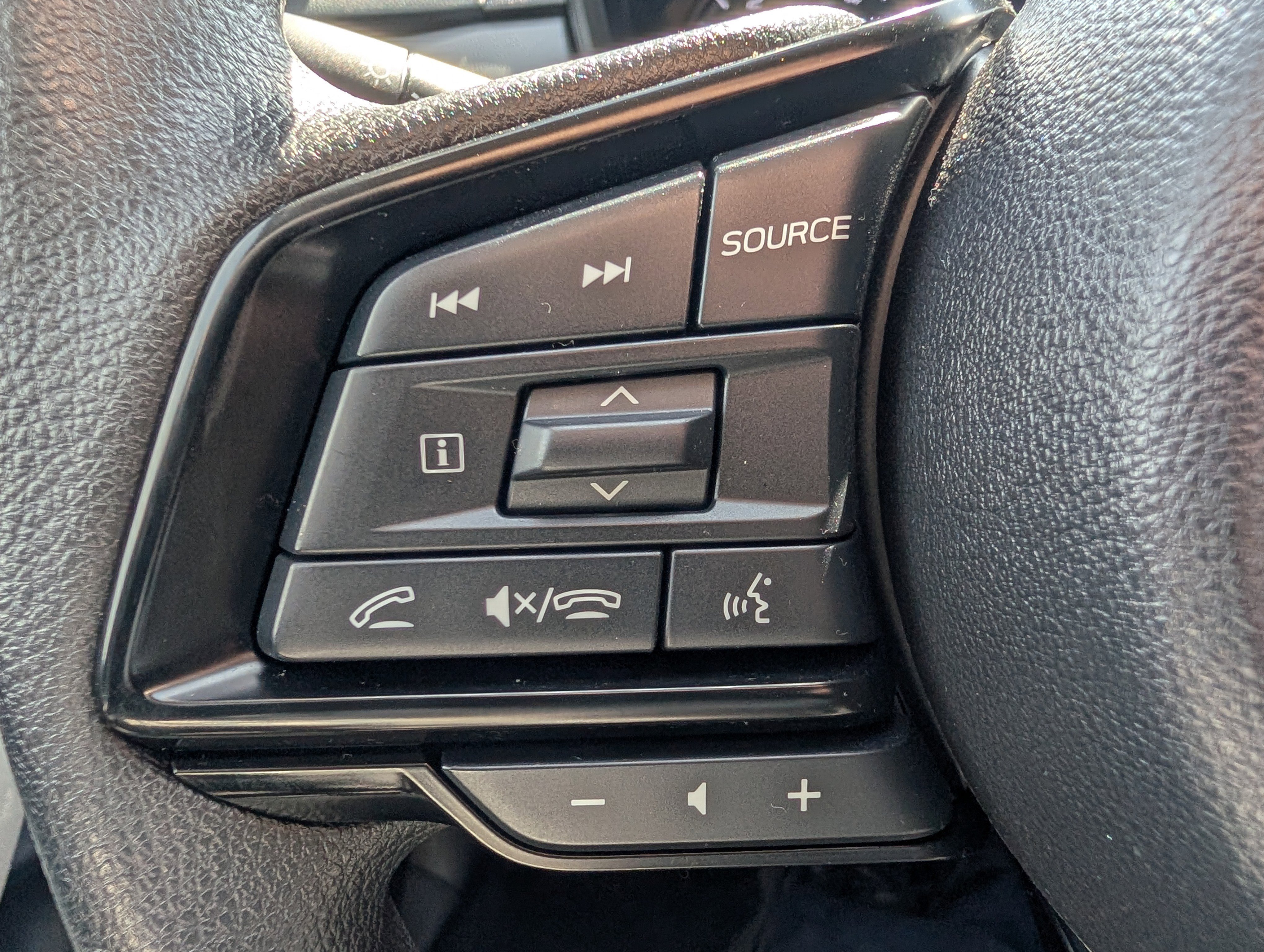 Used 2024 Subaru Crosstrek 2.0i AWD/4WD image 26