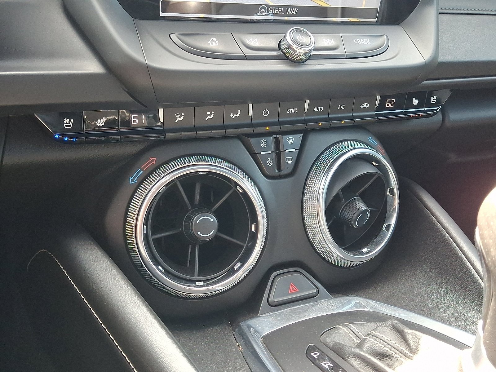 Used 2016 Chevrolet Camaro SS RWD image 19