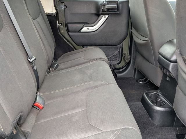 Used 2015 Jeep Wrangler Unlimited Sahara w/ Dual Top Group image 26