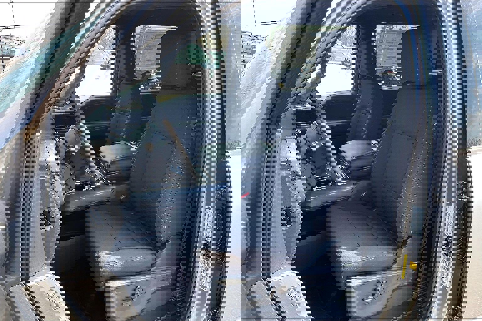 New 2026 Ford F150 XLT w/ Equipment Group 302A MID image 9