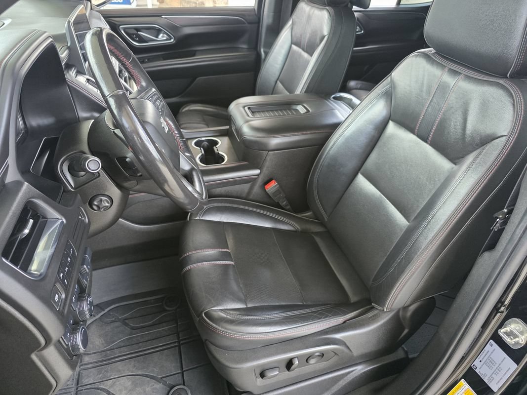 Used 2021 Chevrolet Tahoe RST w/ Luxury Package AWD/4WD image 11