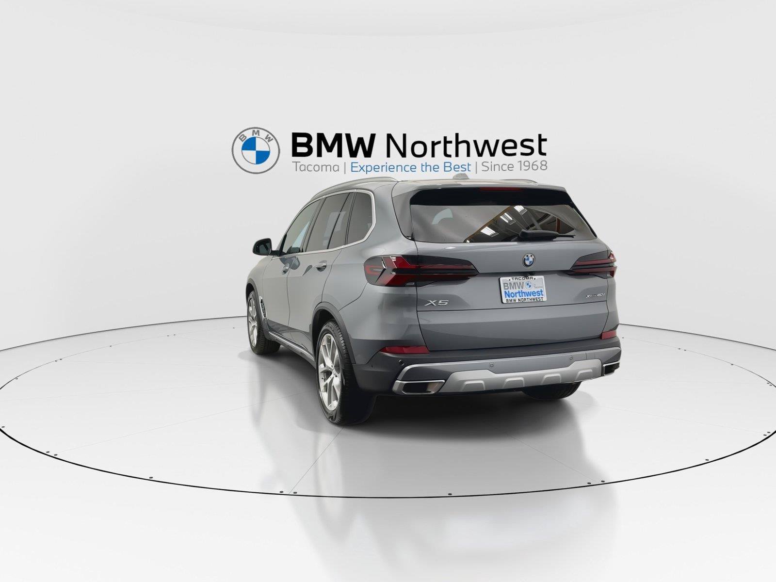 Used 2024 BMW X5 xDrive40i AWD/4WD image 13
