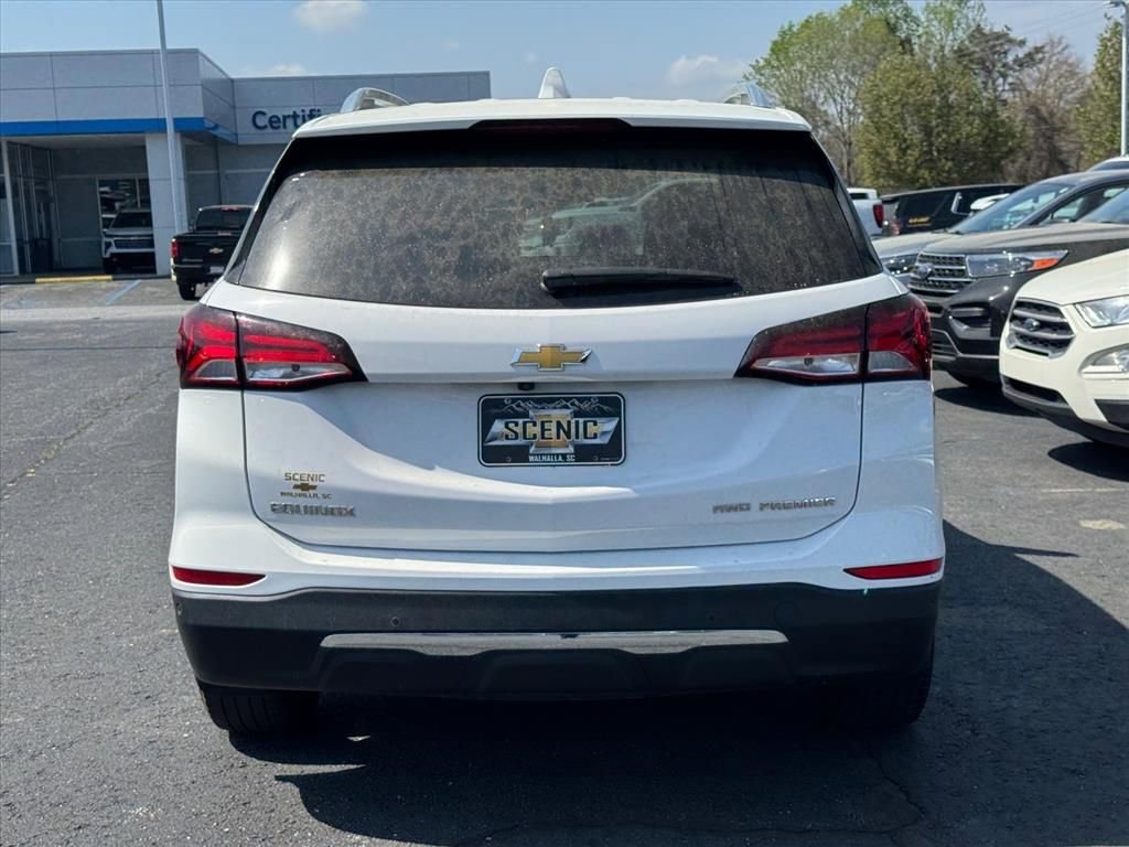 Used 2023 Chevrolet Equinox Premier image 4
