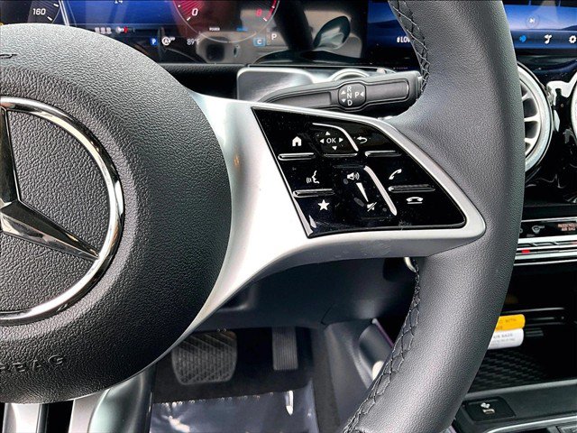 New 2026 Mercedes-Benz GLB 250 image 21