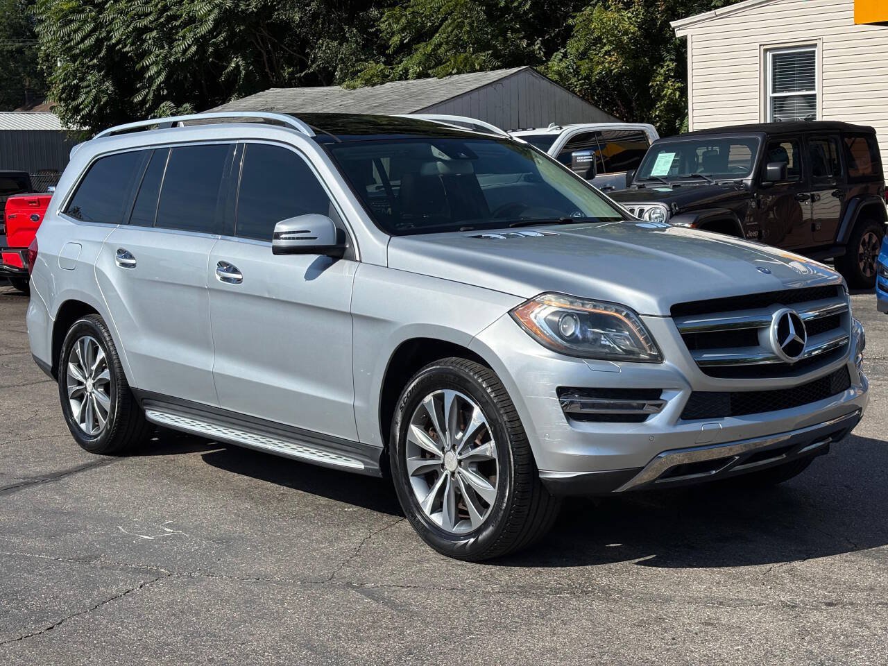 Used 2013 Mercedes-Benz GL 450 4MATIC image 2