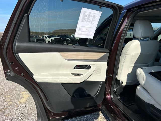 Used 2024 MAZDA CX-90 Plug-In Hybrid w/ Premium Plus image 42