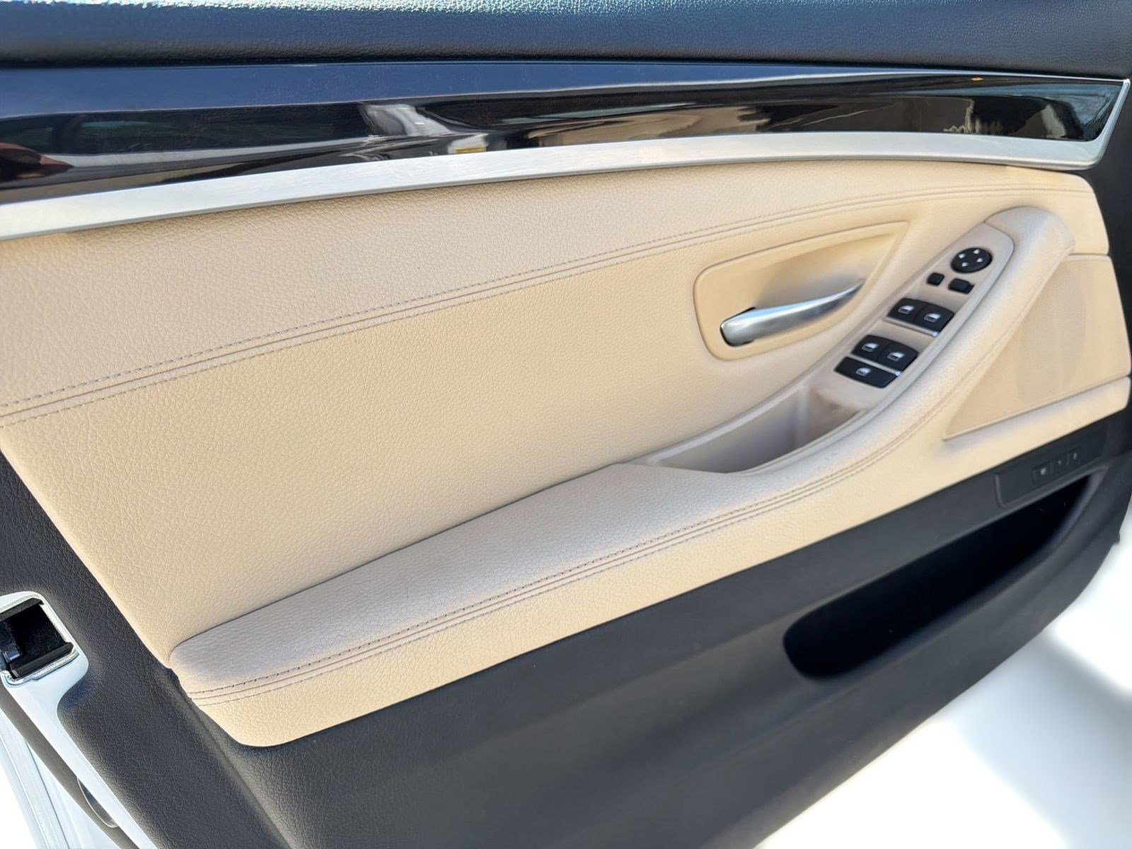 Used 2016 BMW 528i Sedan image 13