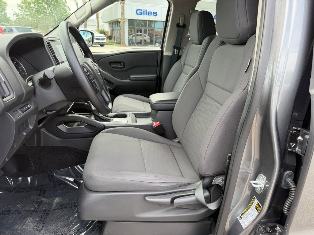 Used 2025 Nissan Frontier S image 10