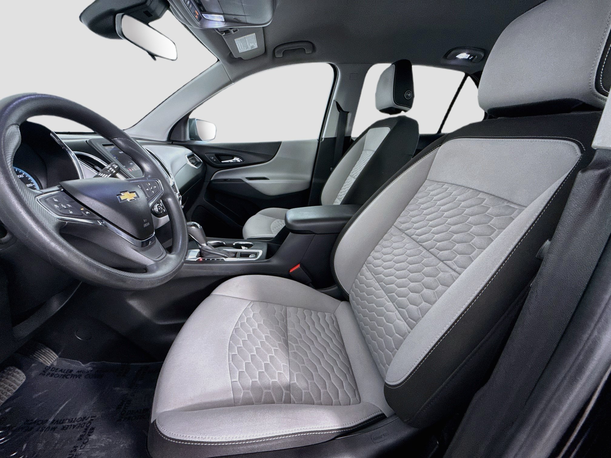 Used 2020 Chevrolet Equinox LS w/ LS Convenience Package FWD image 22