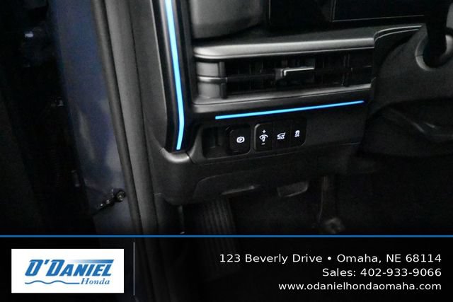 Used 2025 Hyundai Santa Fe Calligraphy AWD/4WD image 27