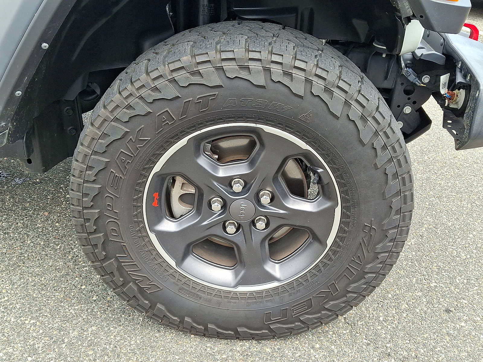 Certified 2023 Jeep Gladiator Rubicon w/ Cold Weather Group AWD/4WD image 8