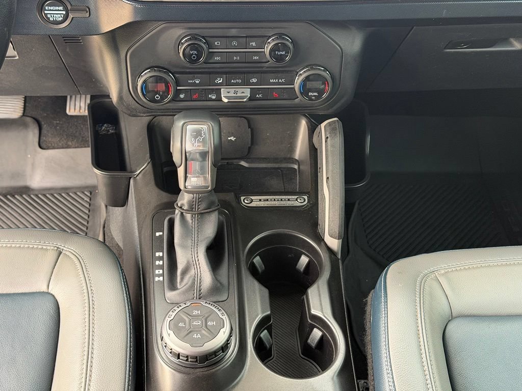 Used 2021 Ford Bronco Outer Banks w/ Sasquatch Package AWD/4WD image 35