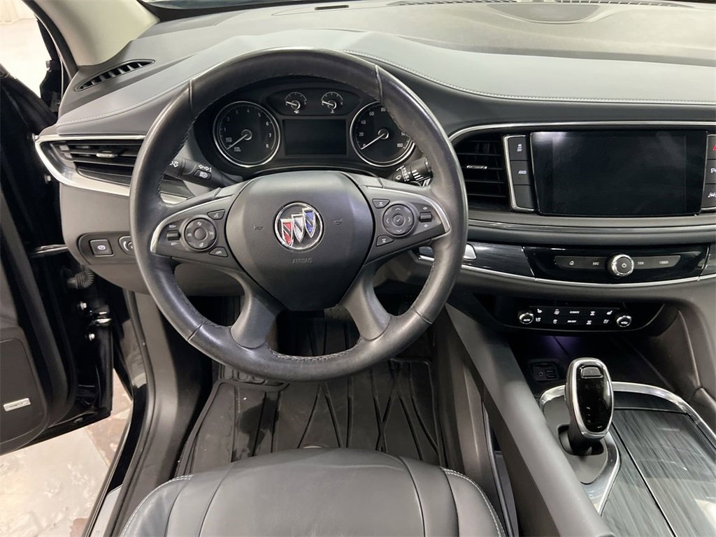 Used 2020 Buick Enclave Premium image 19