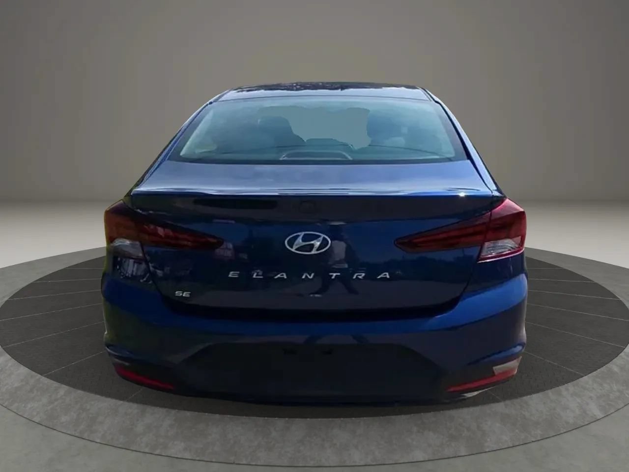 Used 2020 Hyundai Elantra SE FWD image 5