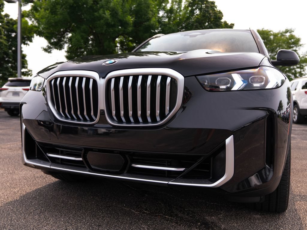 Used 2024 BMW X5 xDrive40i w/ Premium Package AWD/4WD image 15