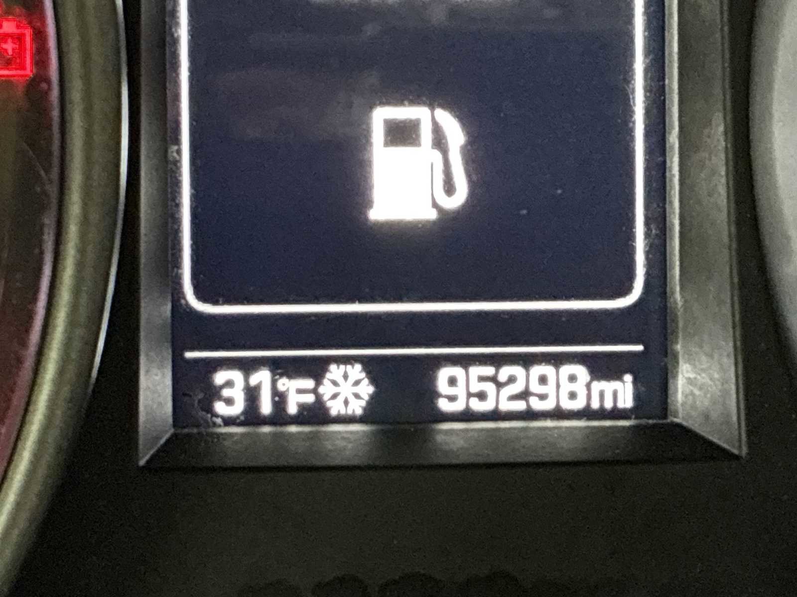 Used 2017 Hyundai Santa Fe Sport image 10