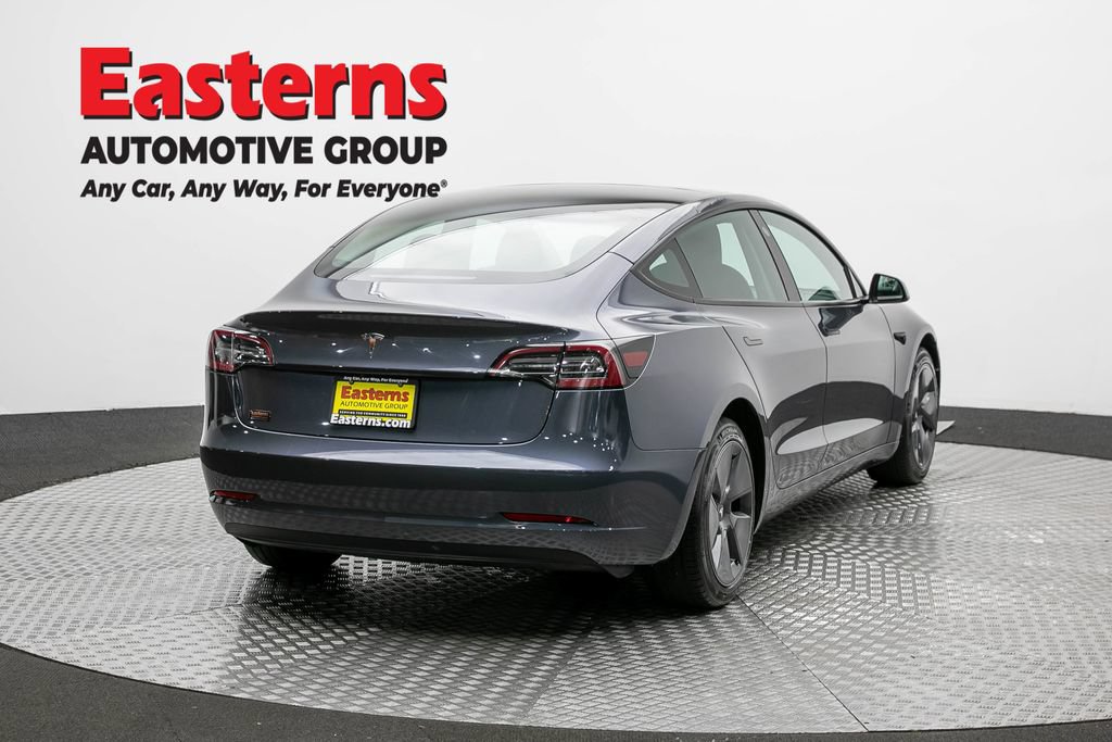 Used 2023 Tesla Model 3 Standard Range RWD image 4