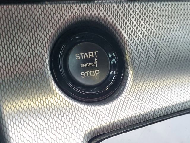 Used 2014 Jaguar F-TYPE Convertible image 24