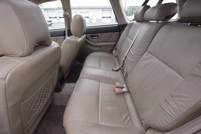 Used 2003 Subaru Outback Limited image 9