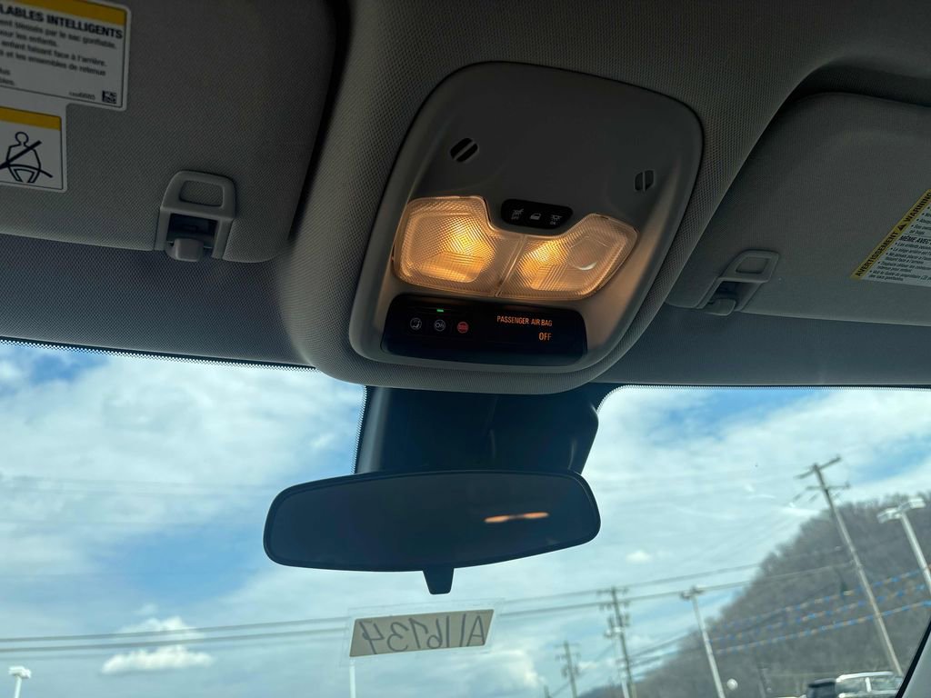 Used 2025 Chevrolet TrailBlazer LT image 20