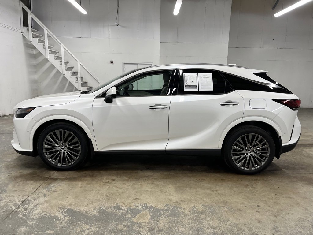 Used 2023 Lexus RX 350 FWD image 4