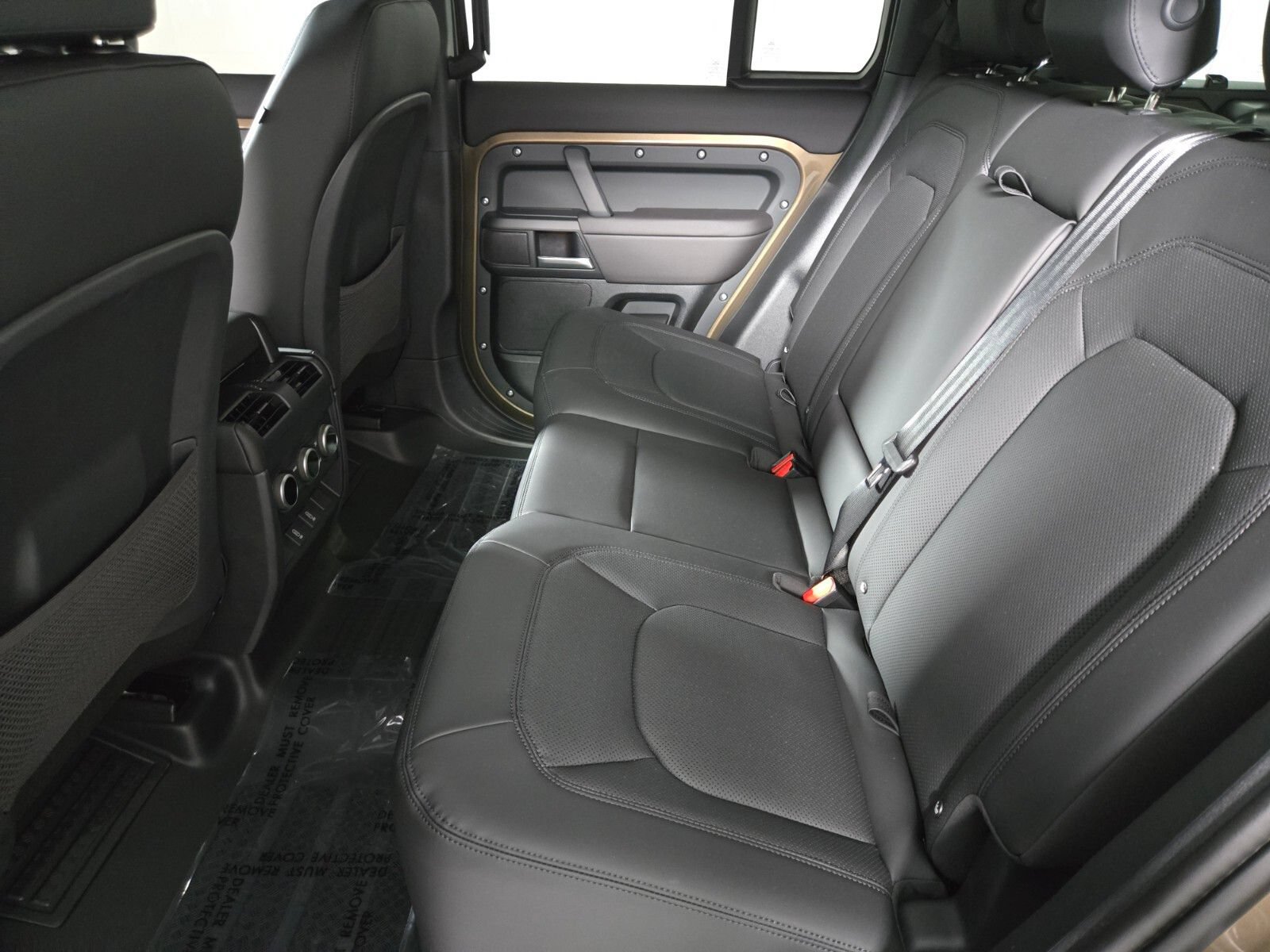 New 2026 Land Rover Defender 110 X-Dynamic SE AWD/4WD image 5