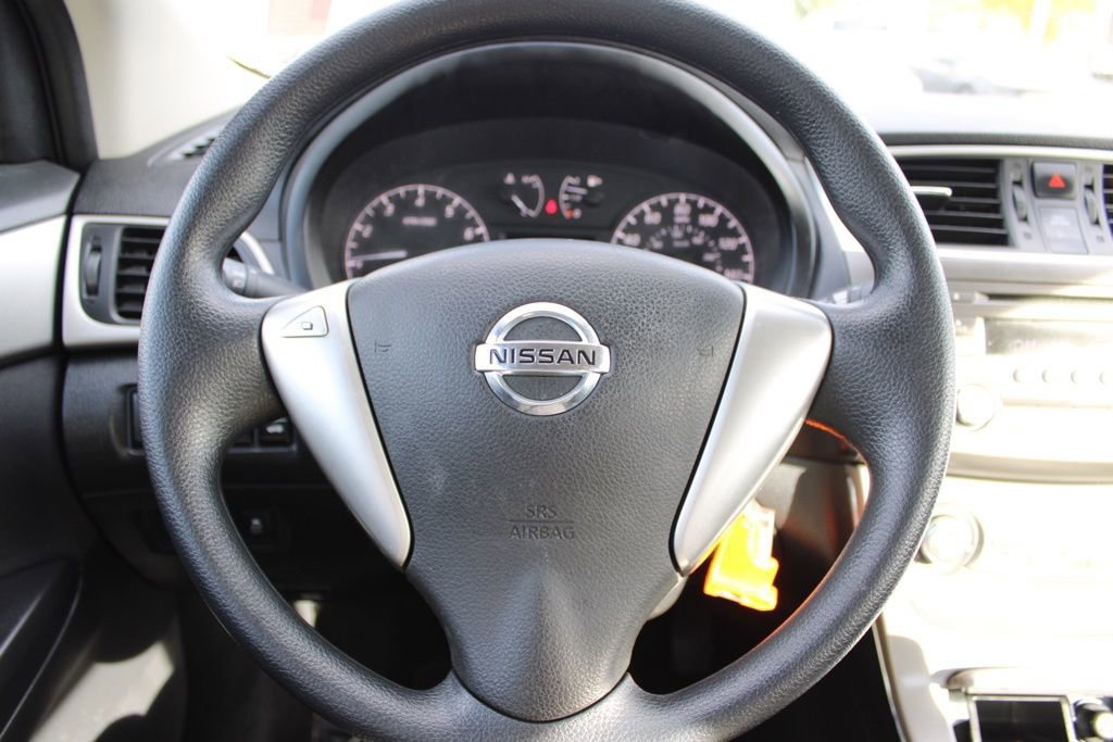 Used 2013 Nissan Sentra S image 24