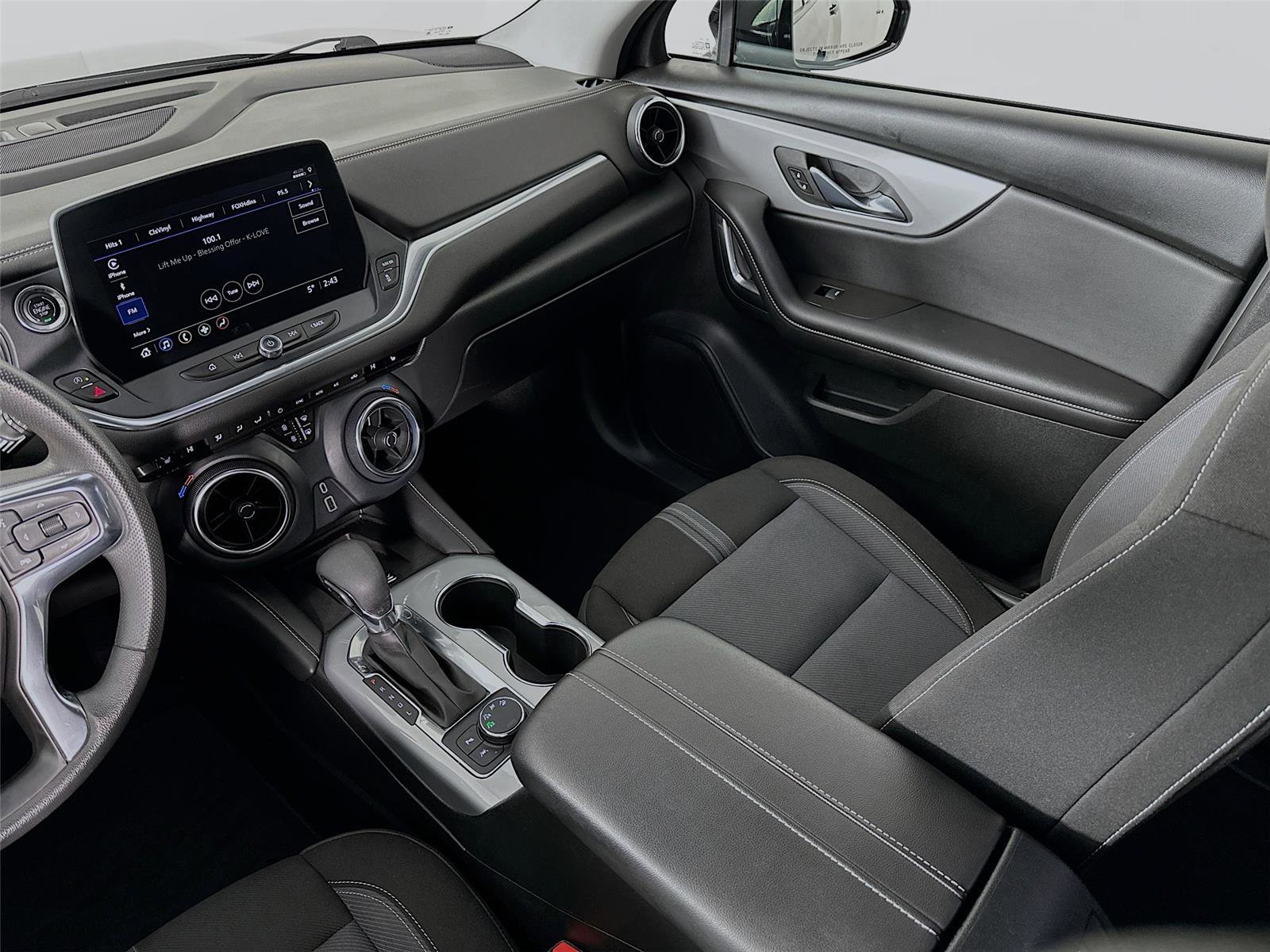 Used 2023 Chevrolet Blazer LT w/ Convenience Package image 23
