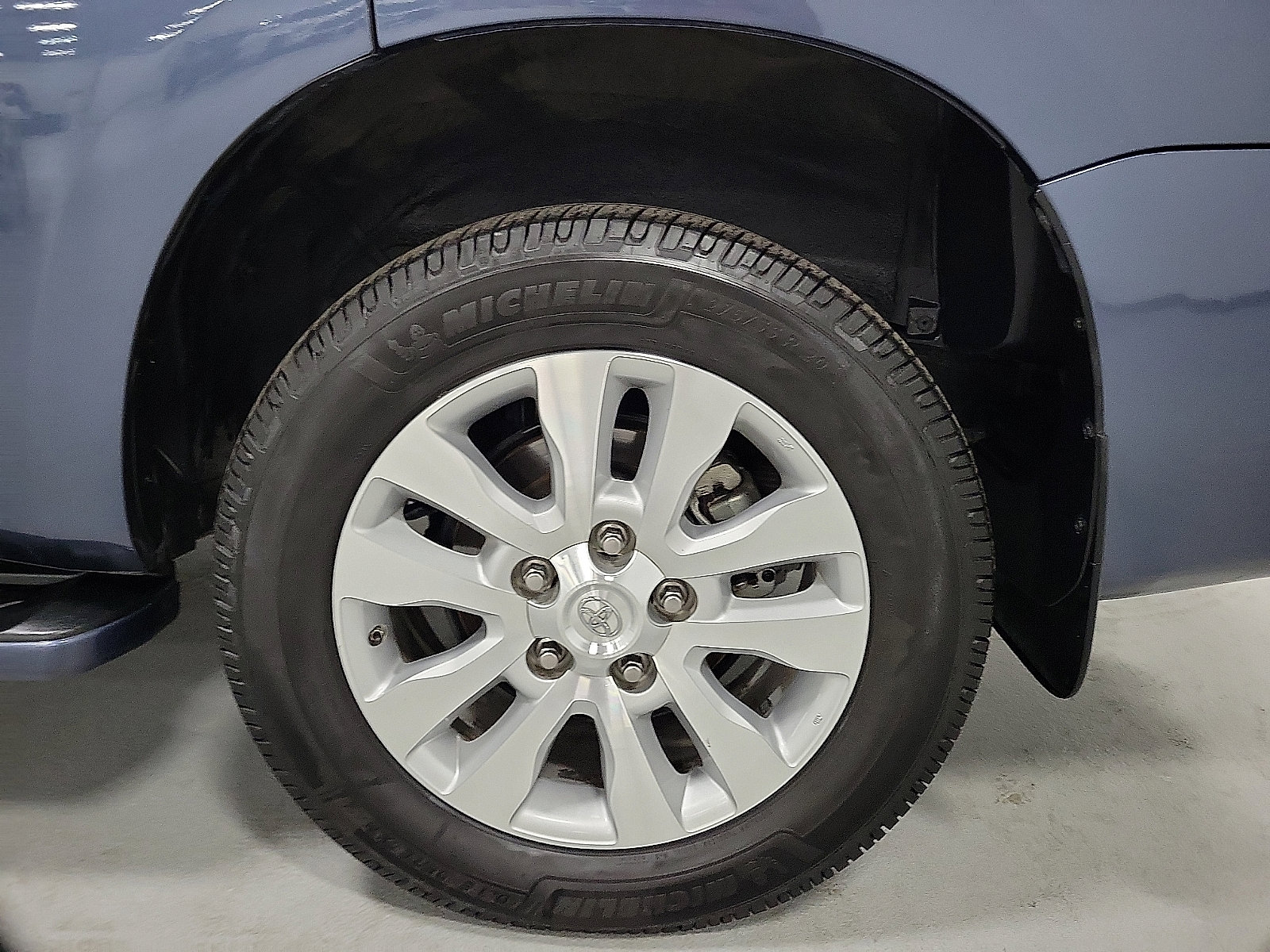 Certified 2019 Toyota Sequoia Platinum AWD/4WD image 20