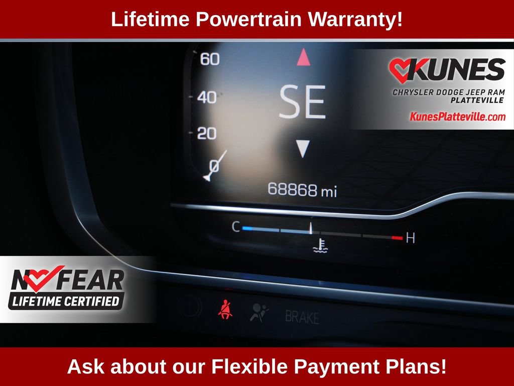 Used 2023 GMC Yukon SLE AWD/4WD image 32