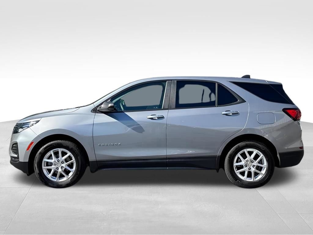 Certified 2023 Chevrolet Equinox LS w/ LS Convenience Package image 9
