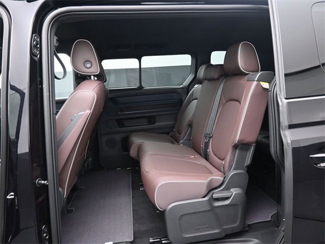 New 2025 Volkswagen ID. Buzz Pro S image 2