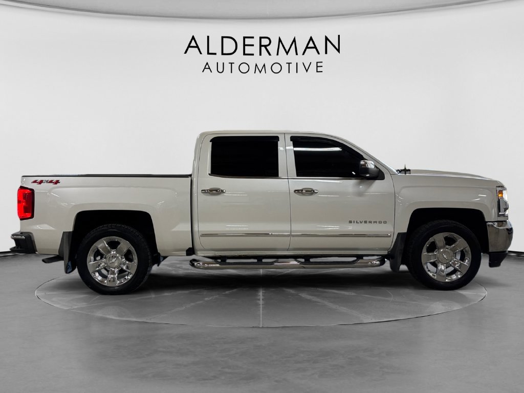 Used 2018 Chevrolet Silverado 1500 LTZ w/ Sport Package AWD/4WD image 6