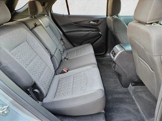 Used 2024 Chevrolet Equinox LT image 18