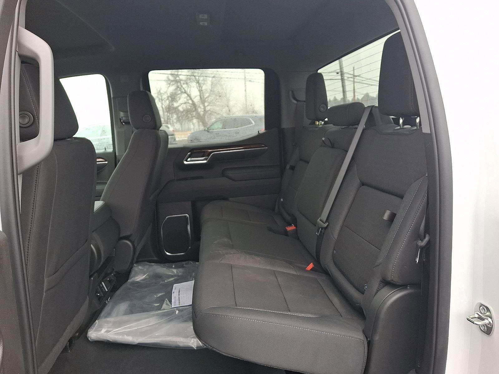 New 2026 GMC Sierra 1500 Elevation image 6