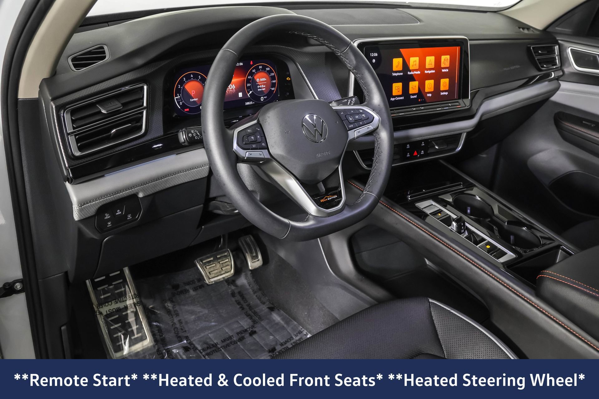 Used 2024 Volkswagen Atlas Peak Edition SEL image 5